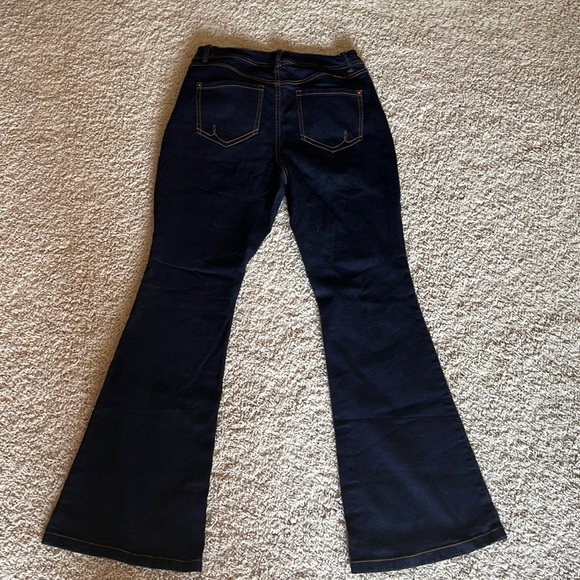 INC International Concepts Flare leg regular fit jeans - Picture 2 of 9